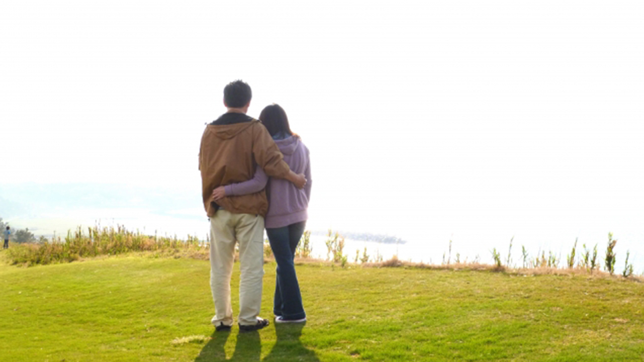 中高年の出会い方8選【本気の婚活！結婚しないパートナー探しも】