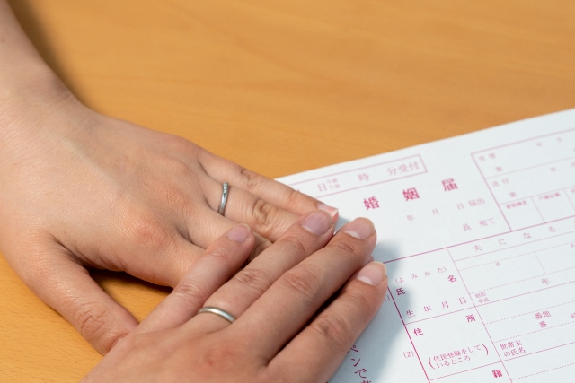 熟年婚を迷っている人への熟年婚のススメ。熟年婚のメリットを解説